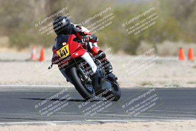 media/Apr-20-2025-CVMA (Sun) [[39090e8767]]/Race 5-Amateur Supersport Open/